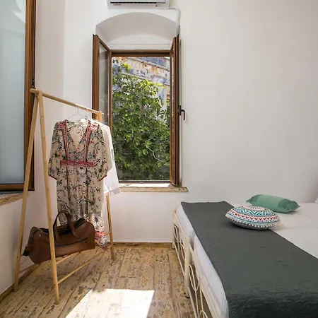 Serena Traditional Holiday home