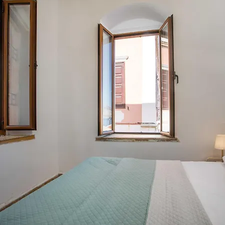 Serena Traditional Holiday home