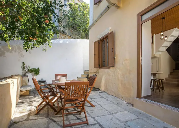 Galini & Serena 펜션 *