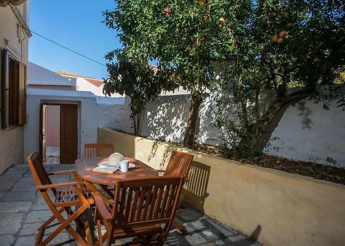 Galini & Serena 펜션 *